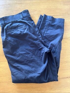 Nike Men's Navy Chino Golf pants, 32x30